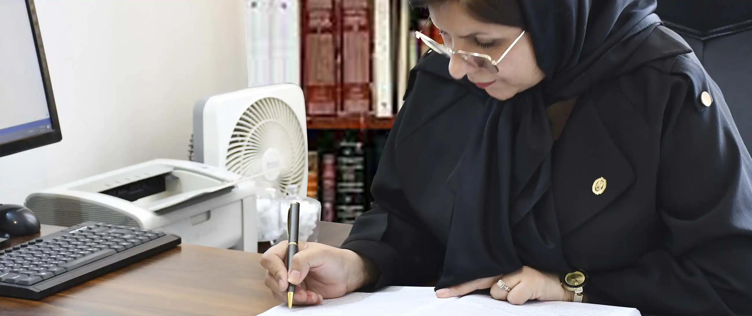 گروه حقوقی وکیلان وب